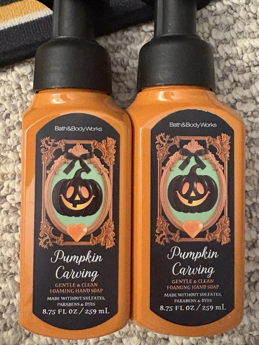 Bath & Body Works - Pumpkin Carving Hand Soap, Set of Two